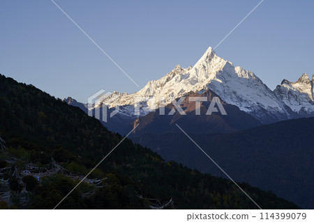 one of many peaks of meili snow mountain in yunan, china 114399079