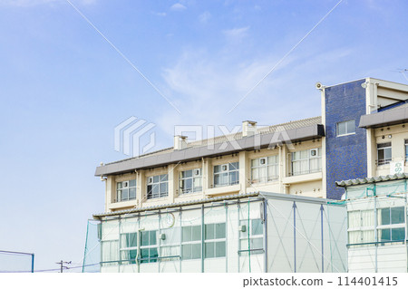 Fresh blue sky and school building 114401415