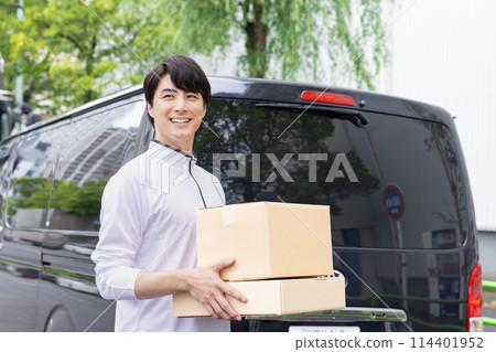 物流配送司機畫像 114401952