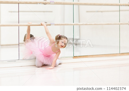 Little ballerina at ballet class Little ballerina at ballet class 114402374