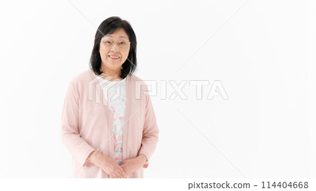 Senior woman portrait Senior woman portrait 114404668