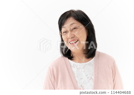 Senior woman portrait 114404688