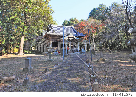 The grounds and worship hall of Hokuto Shrine, the first shrine in Chikuzen, Kama City, Fukuoka Prefecture The grounds and worship hall of Hokuto Shrine, the first shrine in Chikuzen, Kama City, Fukuoka Prefecture 114411572