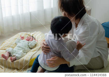 育兒壓力圖片 育兒壓力圖片 114414388