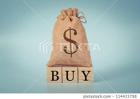 Buying dollars (image of a strong dollar) Buying dollars (image of a strong dollar) 114415788