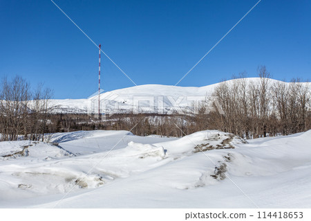 Hibiny, melting snow, spring sun, icicles, roads, Kirovsk 114418653