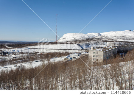 Hibiny, melting snow, spring sun, icicles, roads, Kirovsk Hibiny, melting snow, spring sun, icicles, roads, Kirovsk 114418666