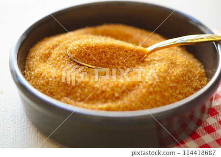 Brown sugar close-up Brown sugar close-up 114418687