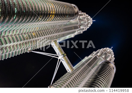Night view of Kuala Lumpur, Malaysia 114419958