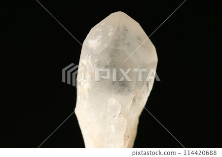 錳鋁榴石晶體 錳鋁榴石晶體 114420688