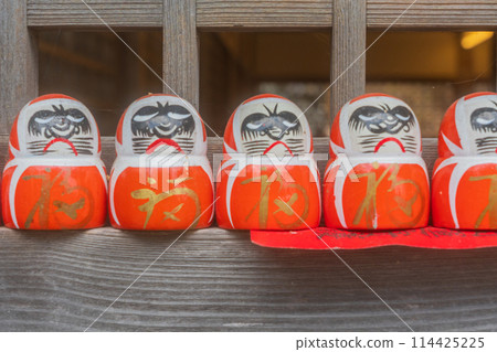 Photographed Daruma of Katsuo-ji Temple in Minoo City, Osaka Prefecture Photographed Daruma of Katsuo-ji Temple in Minoo City, Osaka Prefecture 114425225