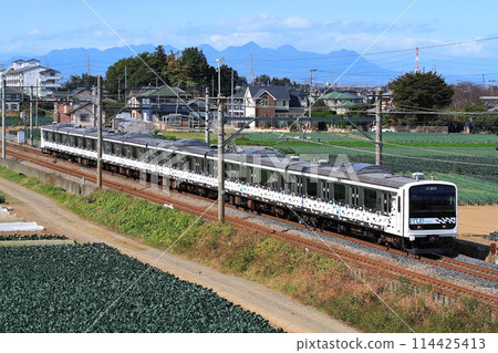 Takasaki Line test run train using multi-purpose test vehicle MUE-Train 114425413