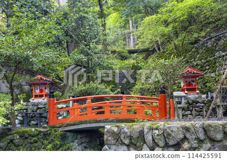 Sofukuen, the approach to Kurama Temple Sofukuen, the approach to Kurama Temple 114425591