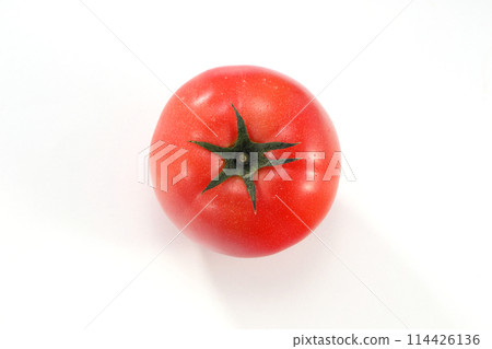 Fresh tomatoes Fresh tomatoes 114426136