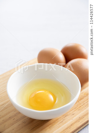 Raw egg Raw egg 114426577