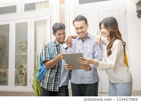 Portrait of multiethnic business colleagues discussing a business project plan during a meeting 114427869