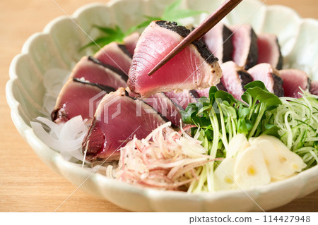 Seared bonito on a plate Seared bonito on a plate 114427948