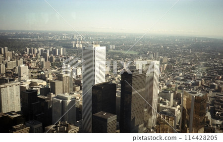 老照片 1982 年加拿大多倫多加拿大國家電視塔全景 114428205