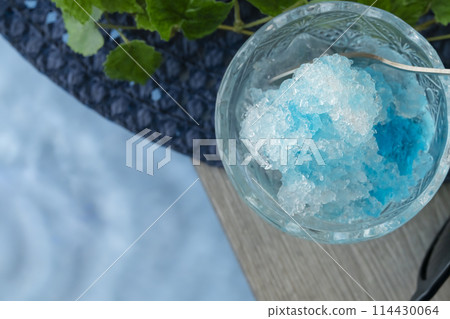 Shaved Ice Poolside Spoon 114430064