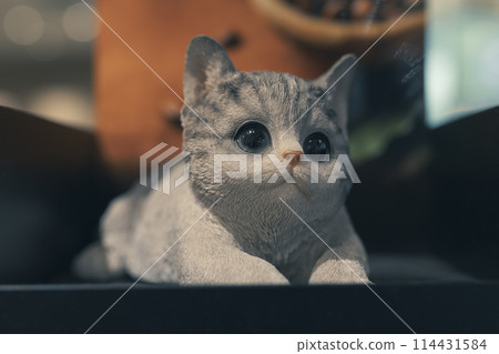  貓雕像 114431584