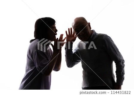 Silhouette senior couple hearing loss 114431822