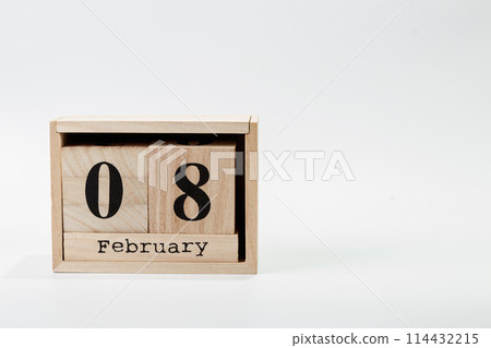 Wooden calendar February 08 on a white background Wooden calendar February 08 on a white background 114432215