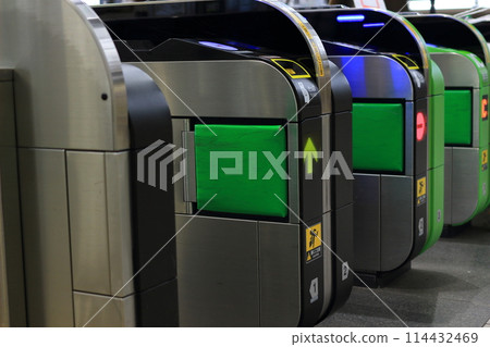 相容於IC卡的自動檢票機 - JR東日本型 相容於IC卡的自動檢票機 - JR東日本型 114432469