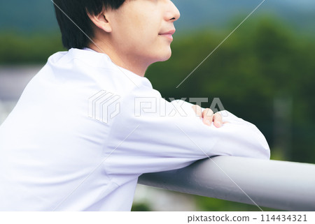 高中生的肖像 114434321