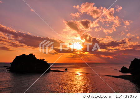 Izu Peninsula (Dogashima, Nishiizu Town) Izu Peninsula (Dogashima, Nishiizu Town) 114438059