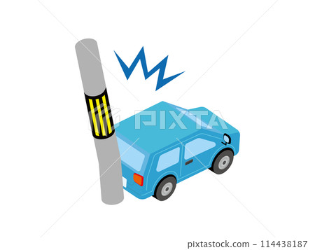 客車倒車時撞上電線桿（交通事故） 114438187