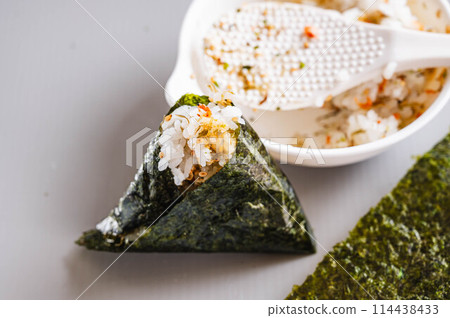 無法容納的飯糰 114438433