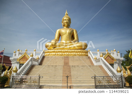 THAILAND AYUTTHAYA WAT PHAI LOM 114439021