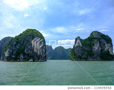 Vietnam Halong Bay Vietnam Halong Bay 114439358