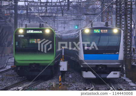 山手線與京濱東北線並列運行 山手線與京濱東北線並列運行 114443008