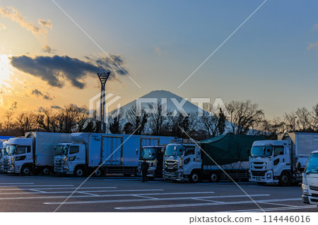 Ashigara Service Area on the Tomei Expressway in Shizuoka Prefecture Ashigara Service Area on the Tomei Expressway in Shizuoka Prefecture 114446016