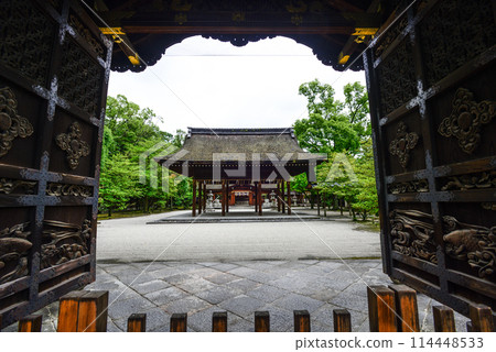 從唐門看到的參拜殿豐國神社 114448533