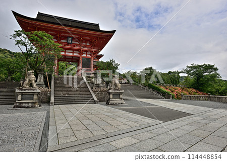 Kiyomizu Temple Deva gate (Akamon) Kiyomizu Temple Deva gate (Akamon) 114448854