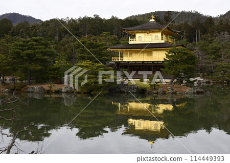 Kinkakuji (Kaenji temple) Shara and Mirako pond 114449393