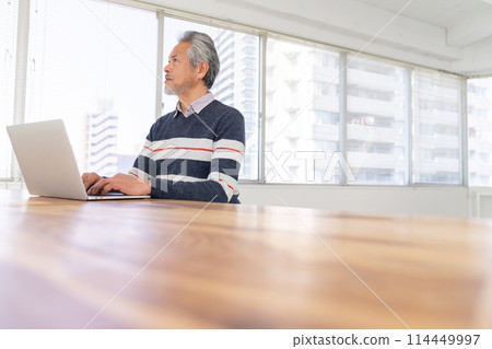 高級男性個人電腦 高級男性個人電腦 114449997