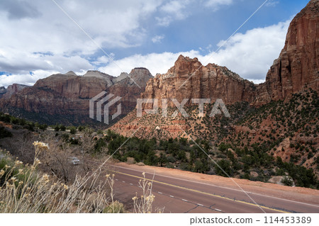 錫安國家公園，岩石藝術的寶庫，擁有一系列陡峭的落基山脈 114453389