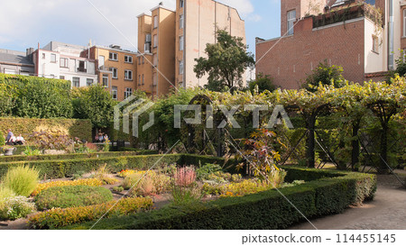 Gardens of the Rubens House in Antwerp 114455145