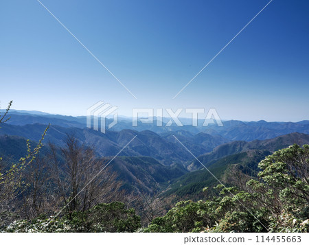 藍天和山景 114455663