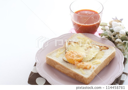 Egg toast Egg toast 114458781