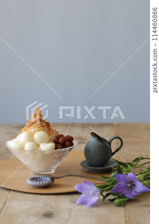 Kinako Shaved Ice with Shiratama Dumplings Kinako Shaved Ice with Shiratama Dumplings 114460866