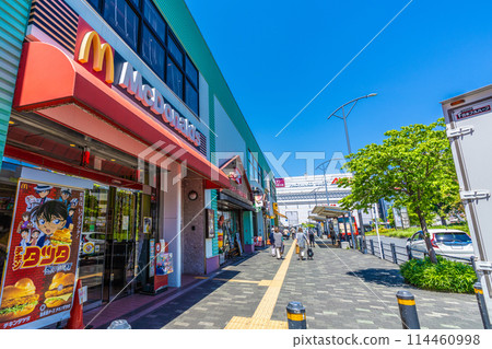 日本藤澤市街景，湘南台站入口（地鐵、小田急、相鐵線）等 114460998