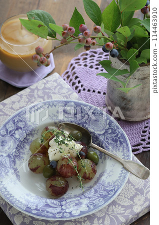 Grape dessert on a plate 114463910