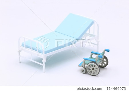 Image of nursing care, medical care, hospitals, and welfare Image of nursing care, medical care, hospitals, and welfare 114464973