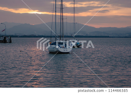 清晨大津市，滋賀縣的照片Yanagi拍攝了Saki Yacht Harbour 114466385
