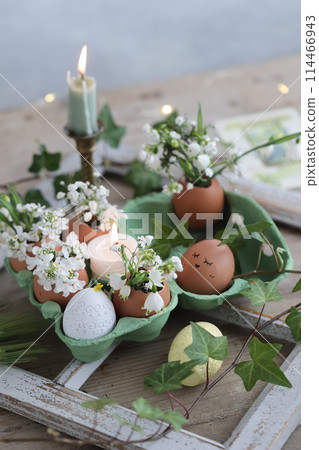 Easter flower decoration 114466943