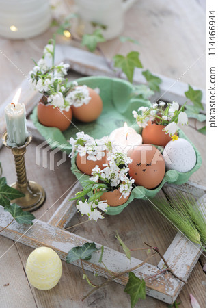 Easter flower decoration 114466944